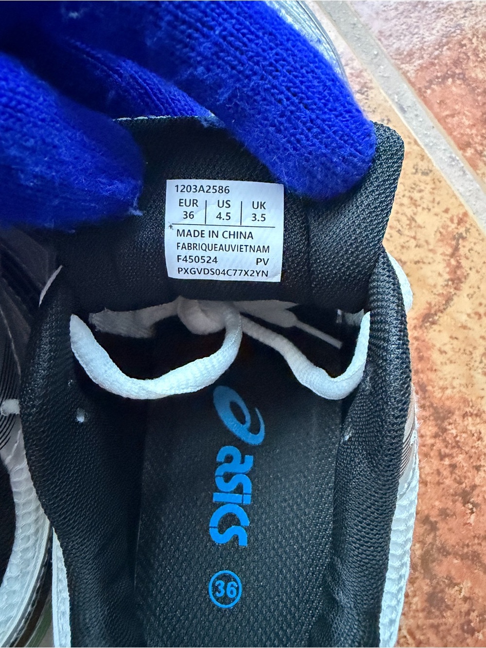 Size 4.5 Men’s And Women’s 6 - Asics Gel Kayano 14 White, Black & Green Athletic - Picture 7 of 7